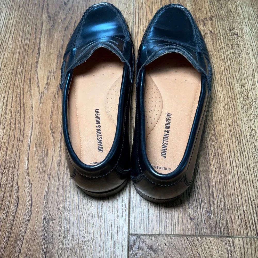 Johnston & Murphy Mens 9M Sheepskin Penny Loafers Black Leather Dress Shoes